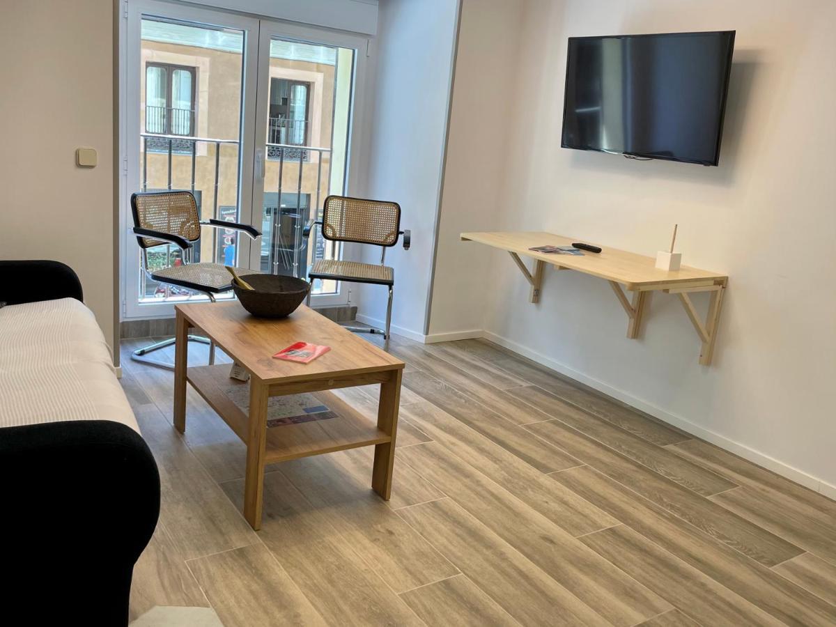 Madrid Villa Suites Aquamarina Екстериор снимка